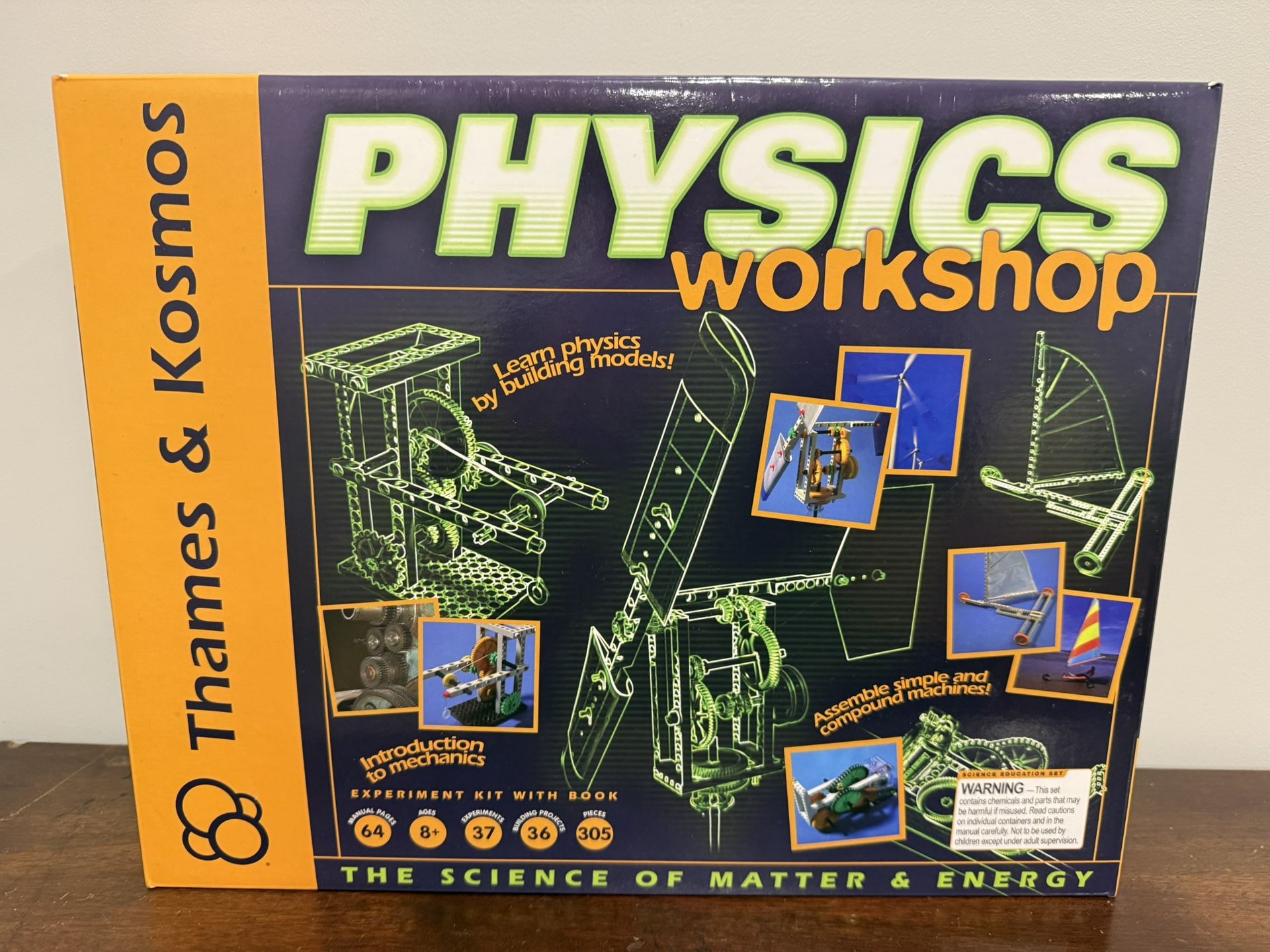 Thames And Kosmos Physics Set