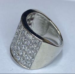 Men’s stainless steel ring size 8, new