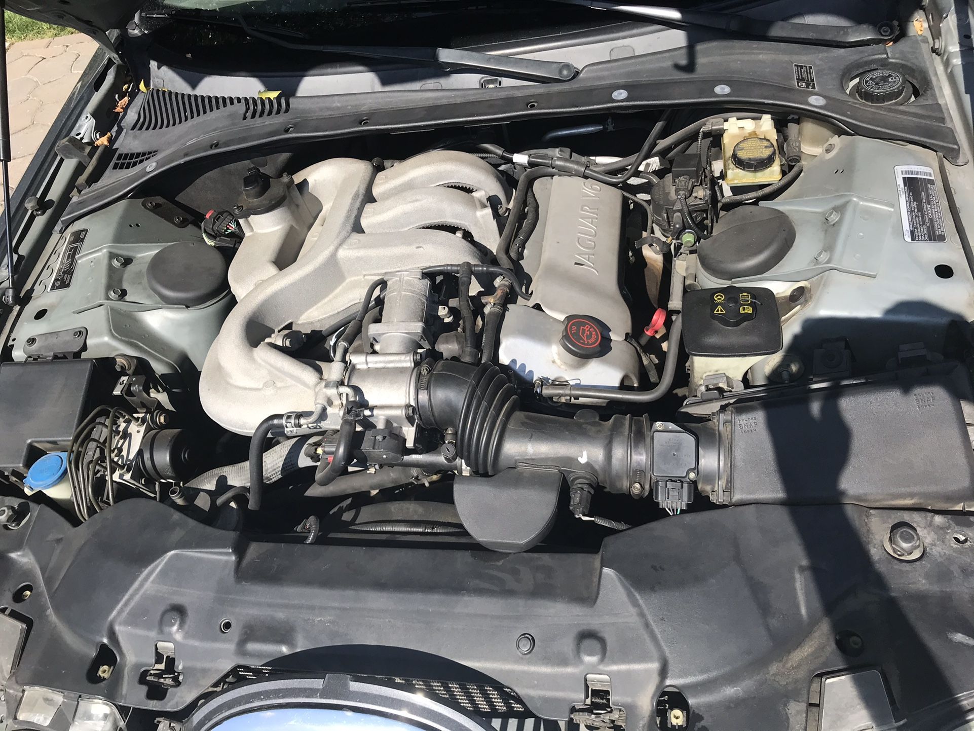 2002 Jaguar S-Type (Parting out)