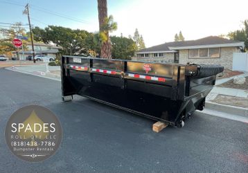 Heavy Duty Waste Dumpster - Fast Delivery & Pick Up