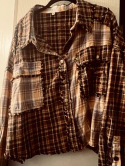 New! Holi& Ali Plaid Shirt With Snaps And Bling Stud Details On Sleeves And Shoulders In Color Brown And Green In Size Xl