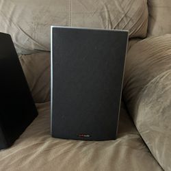 Polk Audio Monitor 30 bookshelf speaker