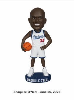 Shaq bobblehead .