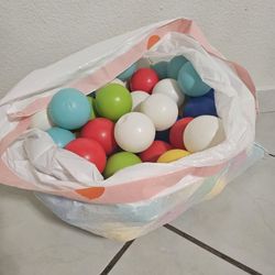 119 Pieces Play Balls