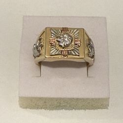 10kt Gold Tri Tone Lion Ring With Eagle On Sides