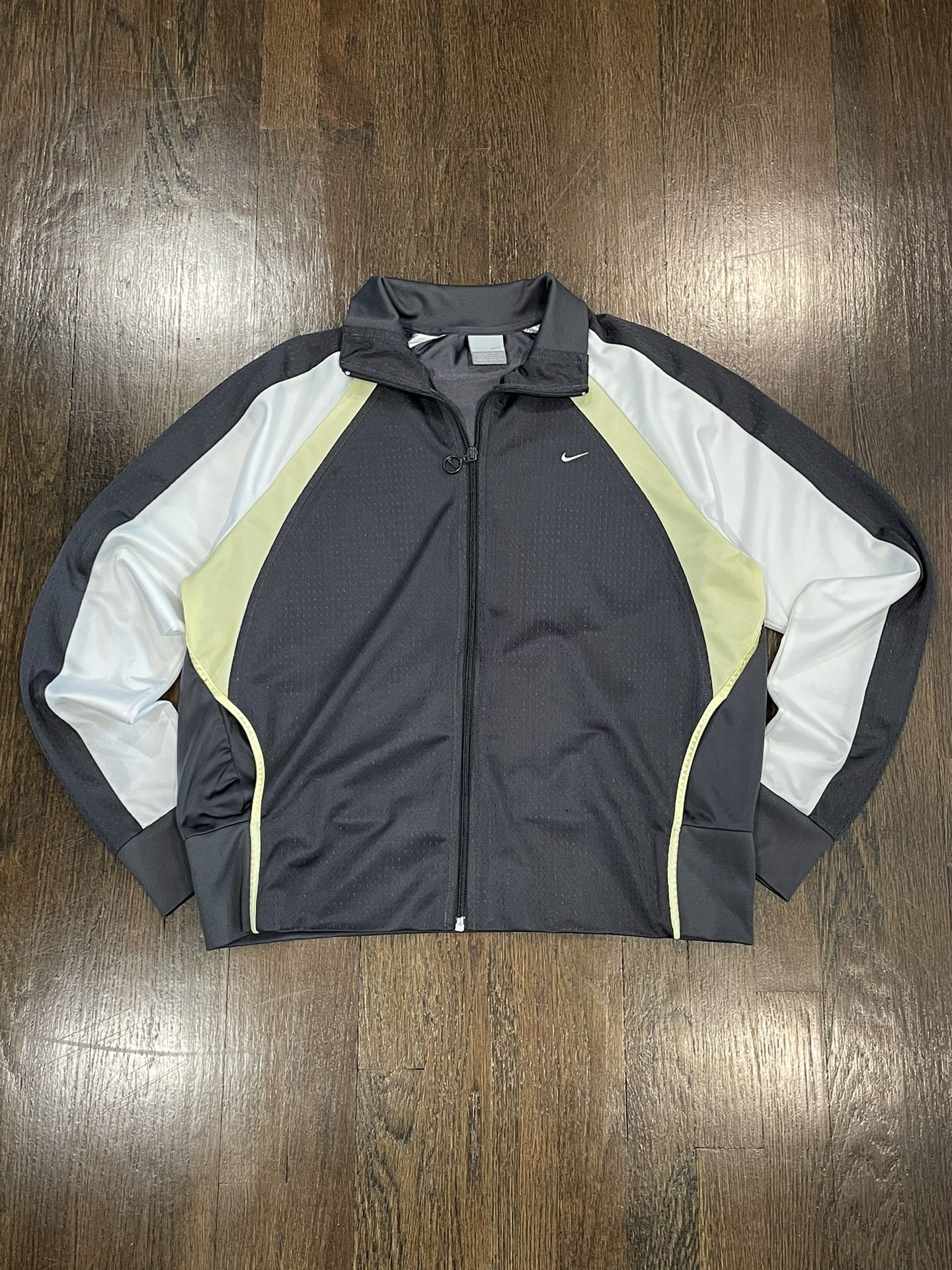 Nike 2000s women’s grey zip up