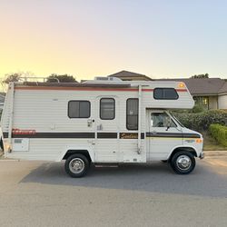 Shorty 1985 itasca sundancer