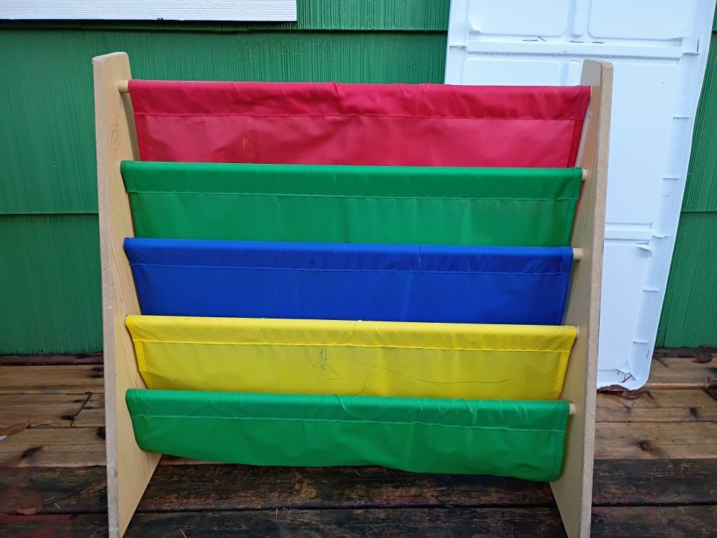 Kids Room Book Rack