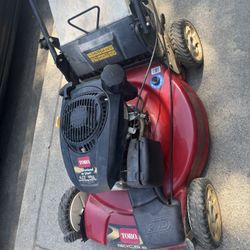 Self Propelled Lawnmower Toro Perfectly Working Condition Tested Before Buy It. 200$$ Cash 