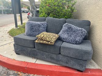 Free Couch