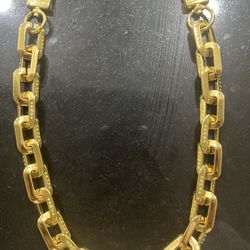 Louis Vuitton Chain