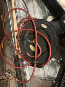 Shop air hose with rail