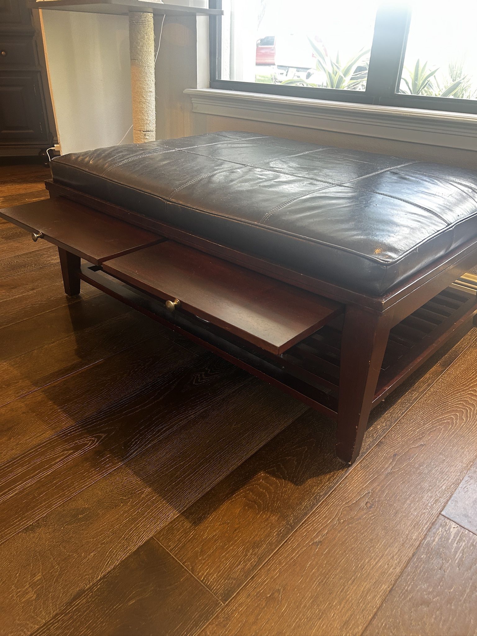 Solid Wood Coffee Table/Ottoman w Leather Top