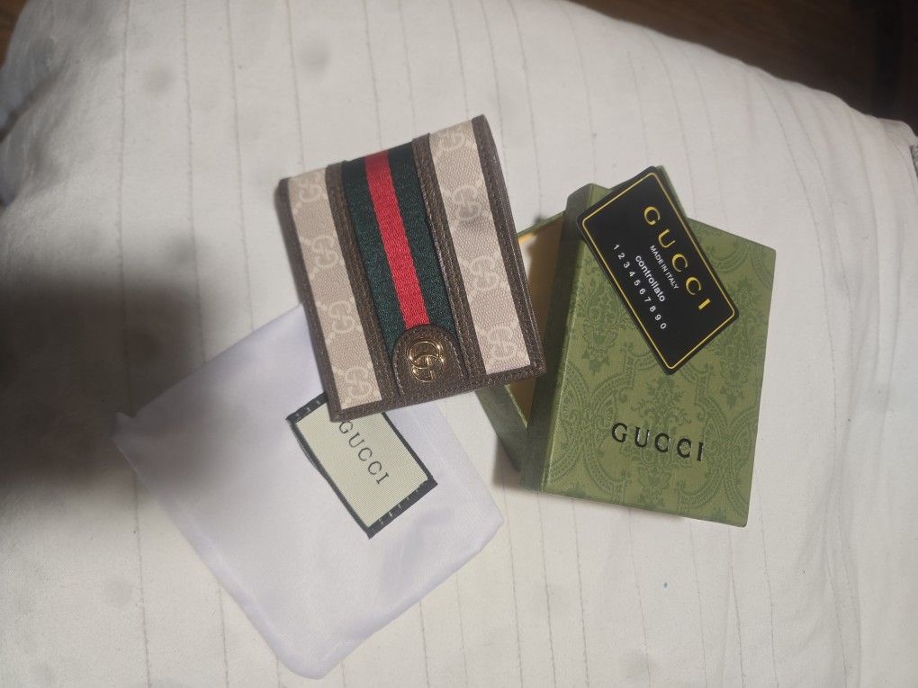 Gucci wallet