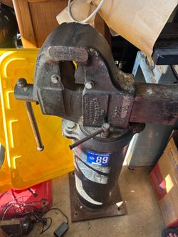 Vintage Columbia vise with stand