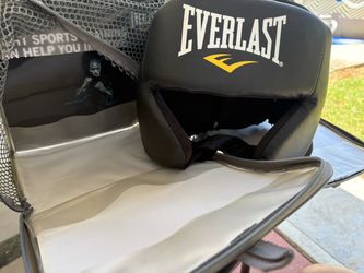 Everlasting sparring head gear
