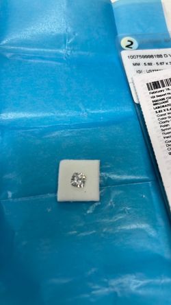 Lab Grown IGI Certified  0.97 Carat Diamond Color Grade: D Clarity Grade: VVS 2