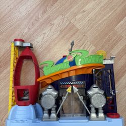 Disney Toy Story Pizza Planet Set