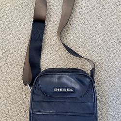 Diesel Y2K Shoulder Bag Black Vintage 2000s Crossbody Bag