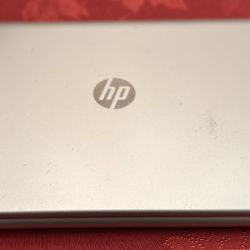 Silver HP Pavilion x360 Laptop  8 GB RAM - 1 TB HDD - 15.6" touchscreen Intel Core i5 - 6200U