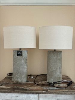 Signature Design by Ashley Table Lamps – Set of 2