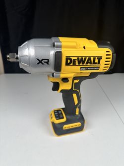 DeWalt 20V MAX XR High Torque Impact Wrench with Hog Ring Anvil dcf900