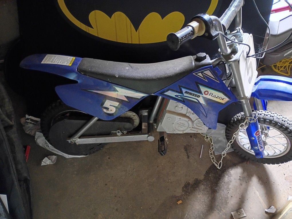 Razor MX350 Dirt Rocket Electric Motocross Bike.