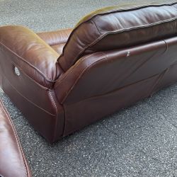 Love Seat And Recliner 