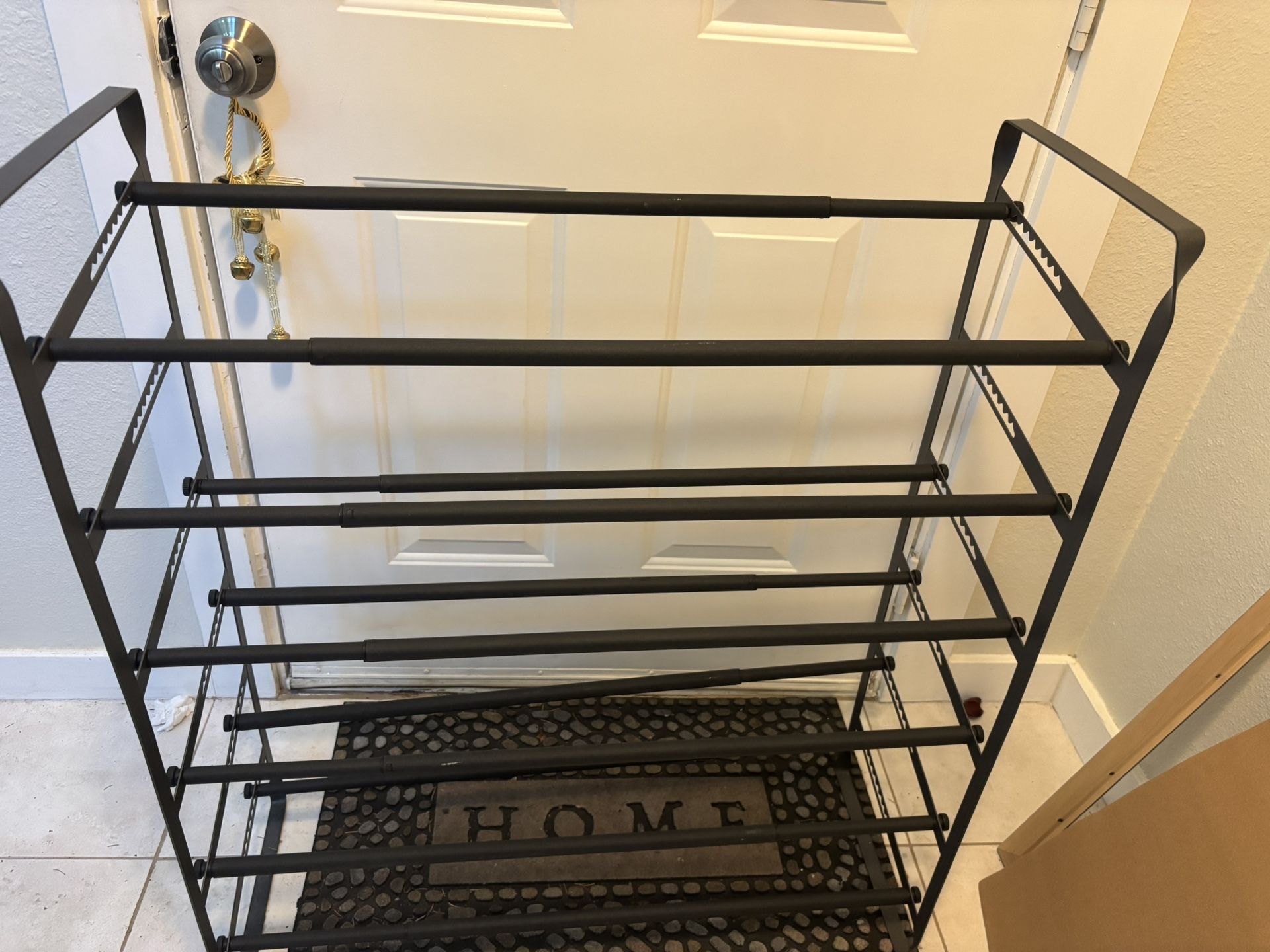 Shoe rack