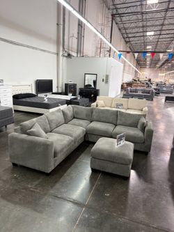 BRAND NEW GREY CORDUROY SECTIONAL SOFA COUCH WITH OTTOMAN