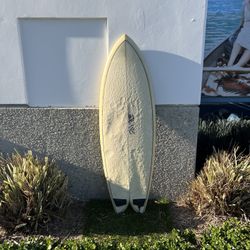 5’4 Bionic Fish Surfboard 