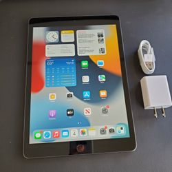 Apple iPad 7 - Wifi - Like New 