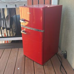 Mini Fridge Near SDSU 
