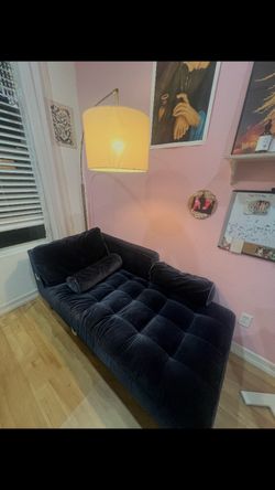 Dark blue chaise Lounge