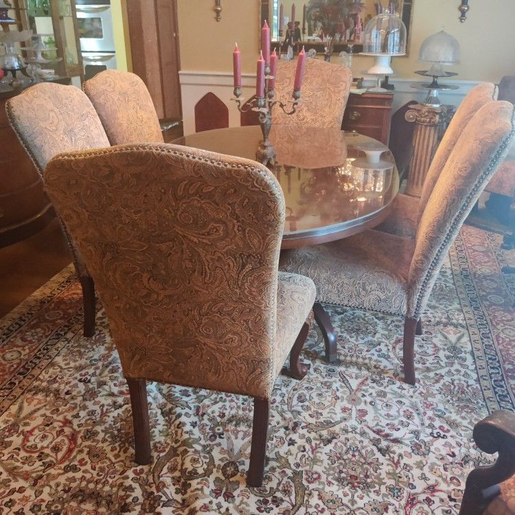 SIX OVERSIZED FRENCH TAPESTRY CHAIRS SET