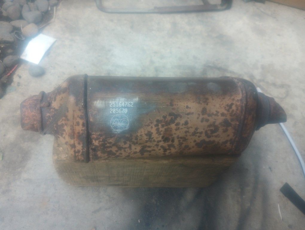 Car Parts . OEM . Exhaus Filter