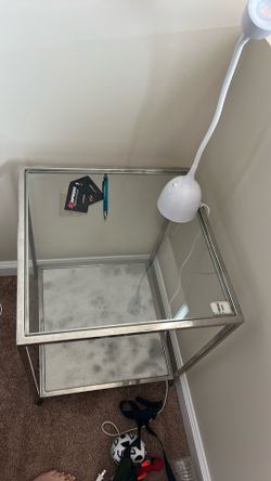 Night stands
