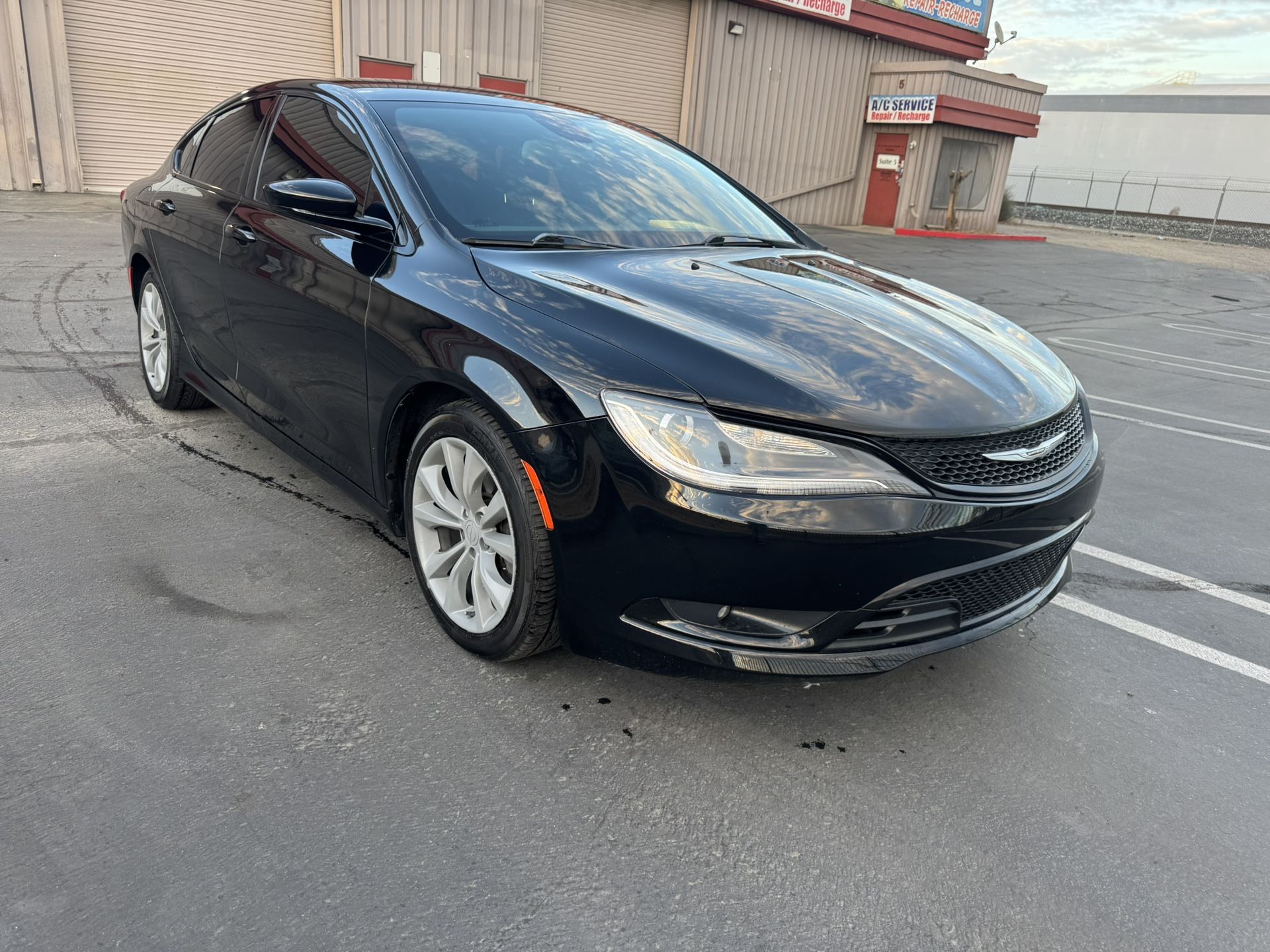 2015 Chrysler 200