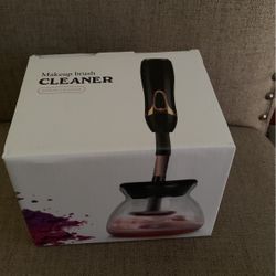 Automatic Makeup Brush Cleaner 20.00 On amazon