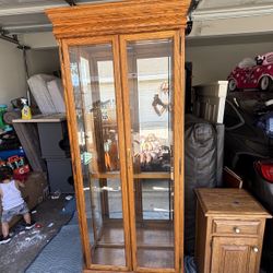 Howard Miller Curio Cabinet