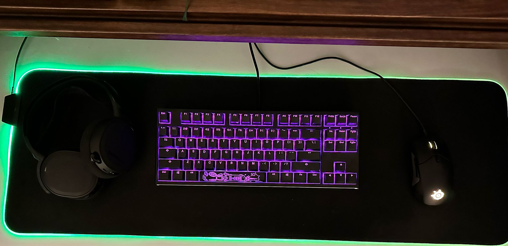 Steelseries + Ducky RGB Gaming Kit (Headset, mech Keyboard, Mouse, Pad)