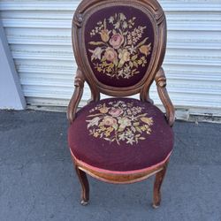 Antique Accent Chair 