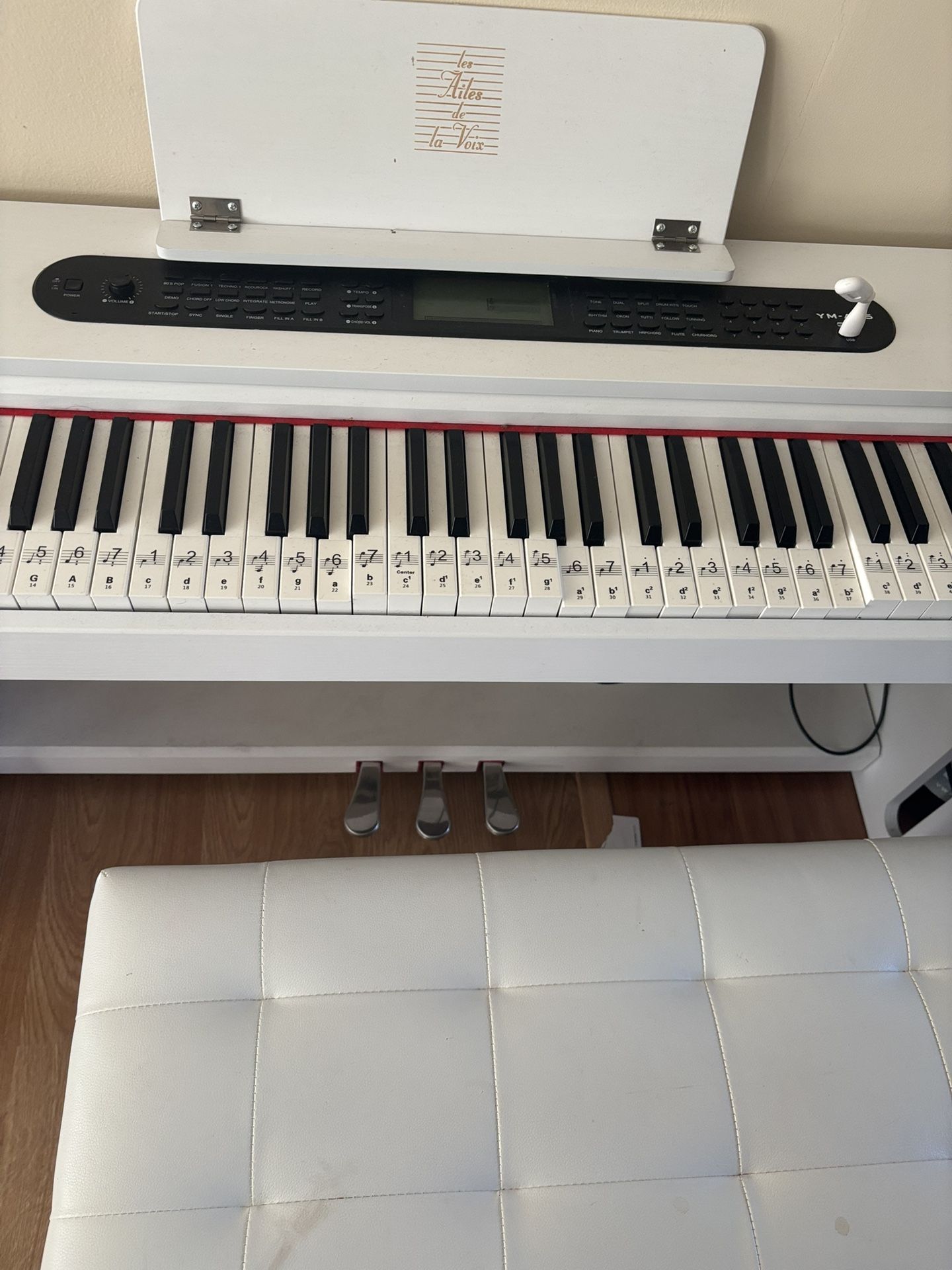 Electric Piano With Bench