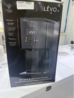 Levo oil and botanical infuser