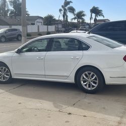 2016 Volkswagen Passat