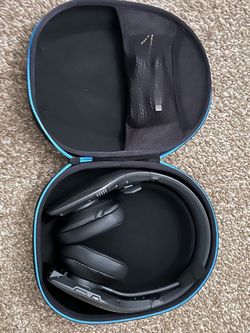 Brand New BlueParrott  S650-XT Bluetooth Headset