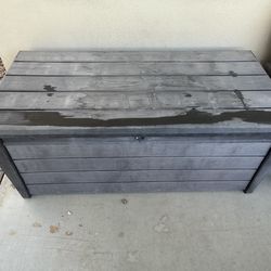 Keter 120 Gallon Plastic Deck Storage Box