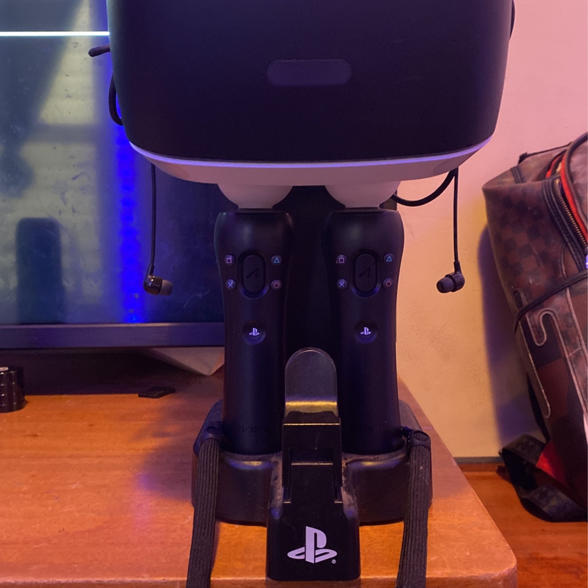 PlayStation VR Headset & Controllers for Sale in Newark, NJ OfferUp