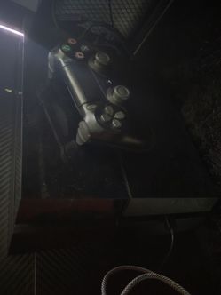 Ps4 w/ controller