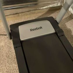 Reebok Intermix Acoustic 2.0 treadmill 
